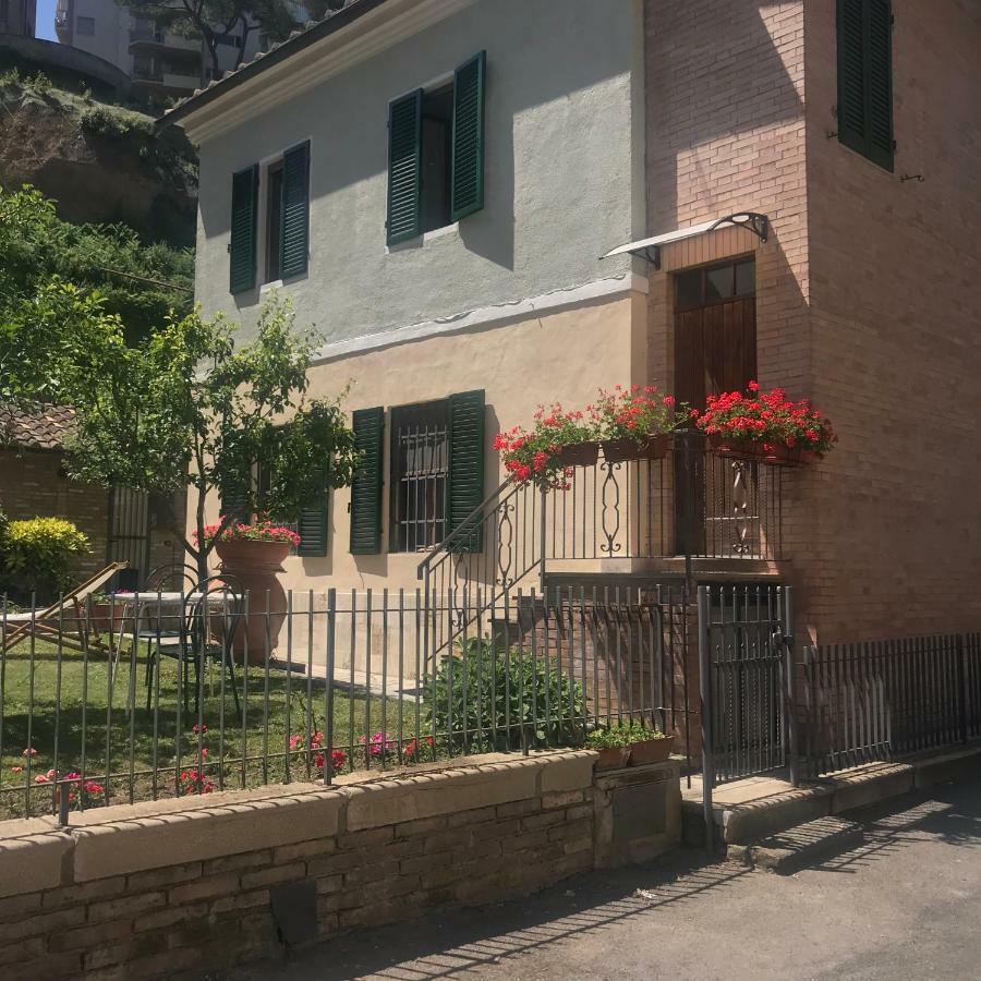 To Dream In Siena Apartment Exterior photo